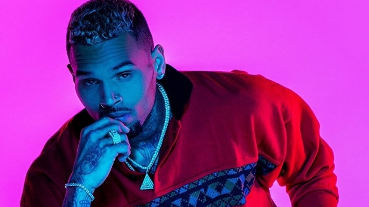 Com “Indigo”, Chris Brown volta a ter um álbum no topo da parada americana