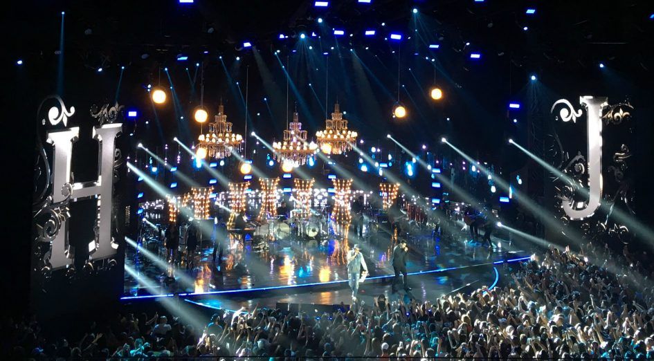 Henrique e Juliano gravam DVD O Céu Explica Tudo em São Paulo.