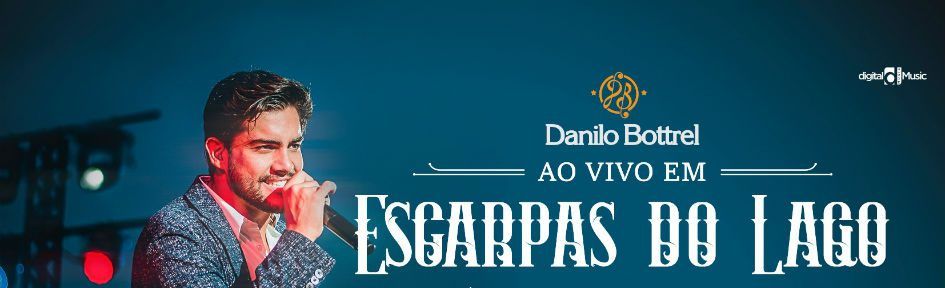 Danilo Bottrel canta durante show do DVD Ao Viovo Em Escarpas do Lago