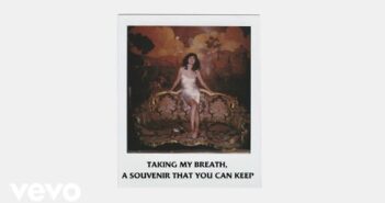 Souvenir - Selena Gomez