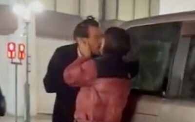 Harry Styles é visto aos beijos com Emily Ratajkowski em Tóquio