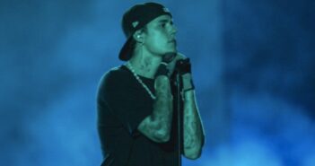 Justin Bieber fala sobre conflito entre Israel e Hamas e se solidariza com famílias das vítimas