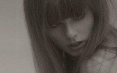 Batendo recorde pessoal, Taylor Swift fica no topo da parada britânica de álbuns e singles